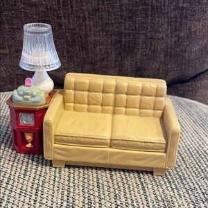 Fisher Price Loving Family Sofa for Family Room Dollhouse. Lights & music WORKS